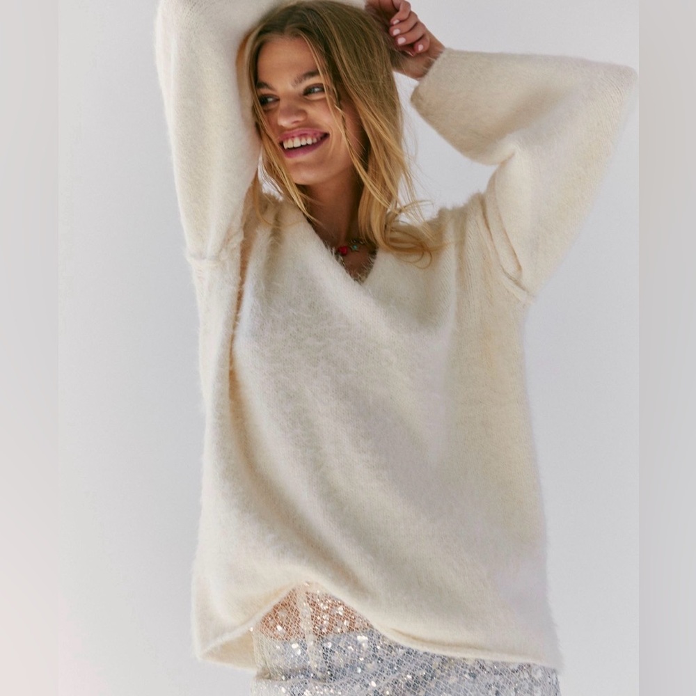 Free People Cream V-Neck Sweater